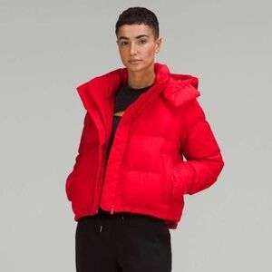 lululemon Red Cropped Wunder Puff Jacket Size 6